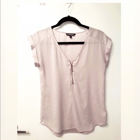 Silky zip tee from Express - Picture 3 of 3